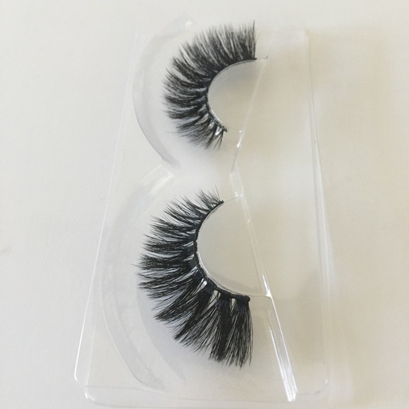 🦋Mink False Eyelashes - Picture 2 of 5